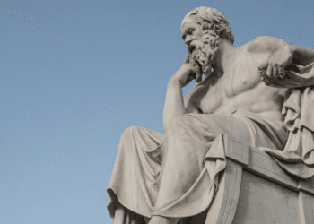 পাশ্চাত্য সভ্যতার পতন ও প্রাচ্যের নবজাগরণের প্রত্যাশা